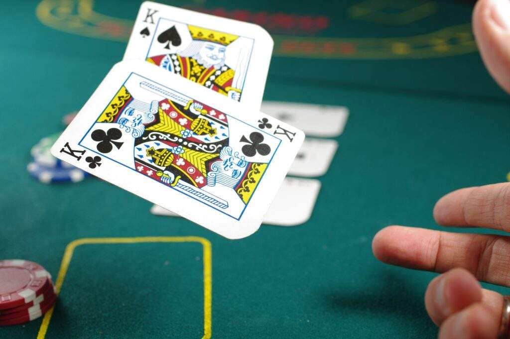 The Thrill of Live Casino Games: Bringing the Authentic Experience Home